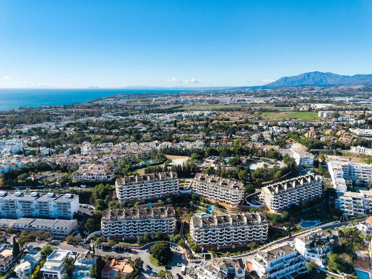 009b0cd7-1bf2-4c45-a899-36ef17057fed