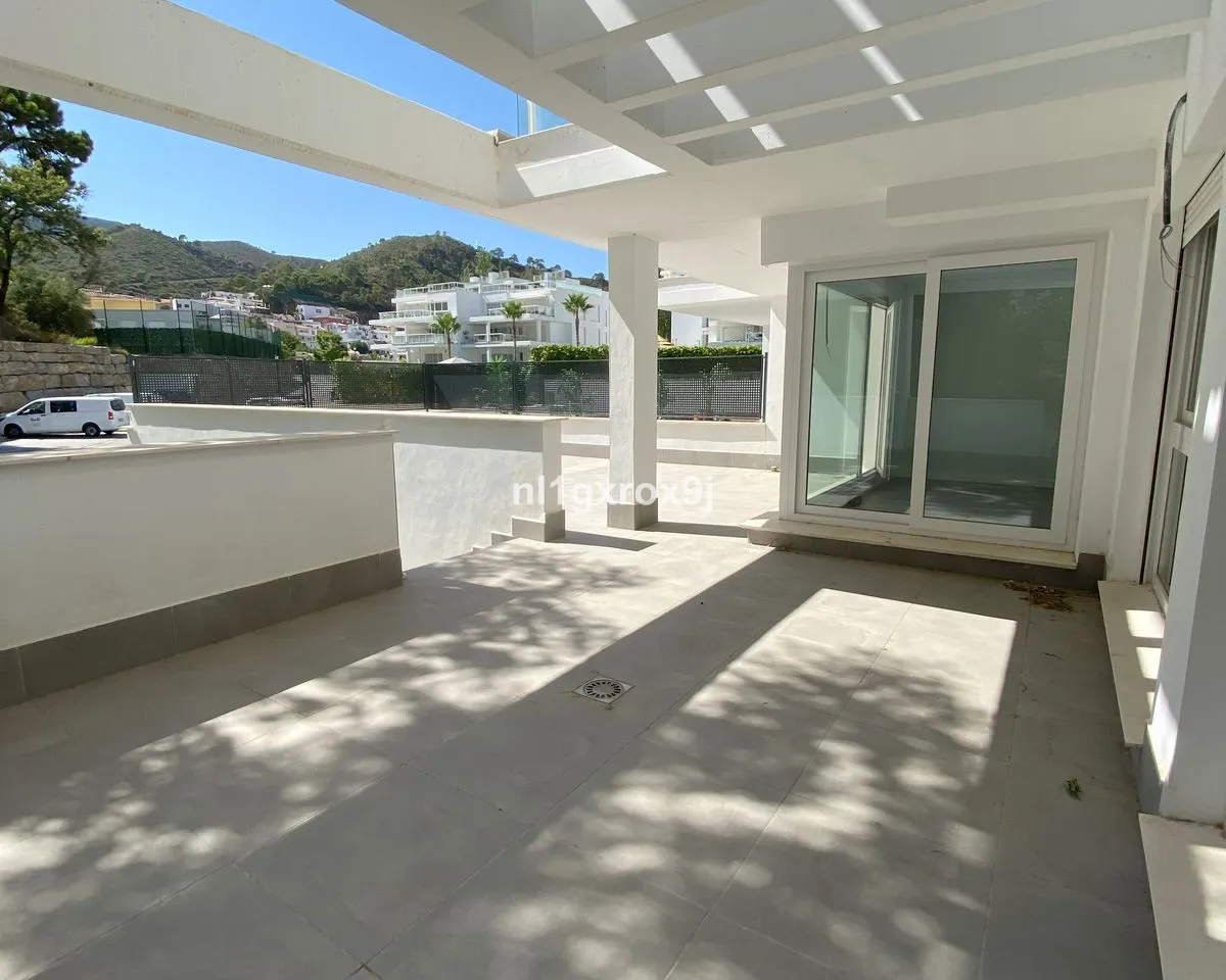 0696c408-a24b-445d-8c6f-a79042f28675