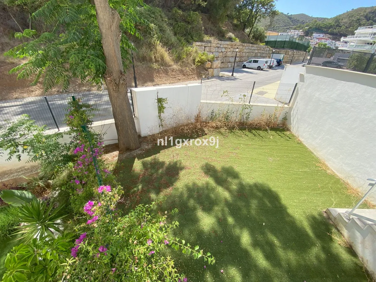 373cdbe8-d470-4815-b0aa-2a584f0d9bef