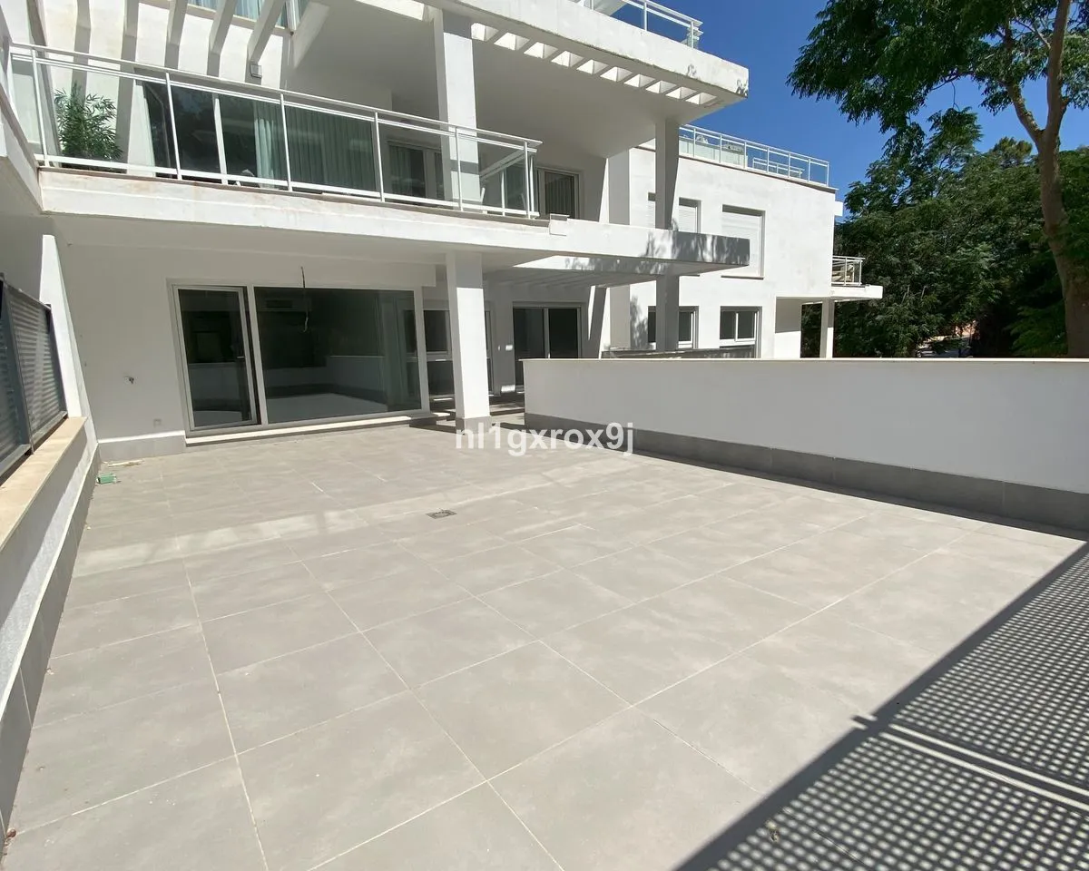 Benahavís Riverside Ground Floor Oasis