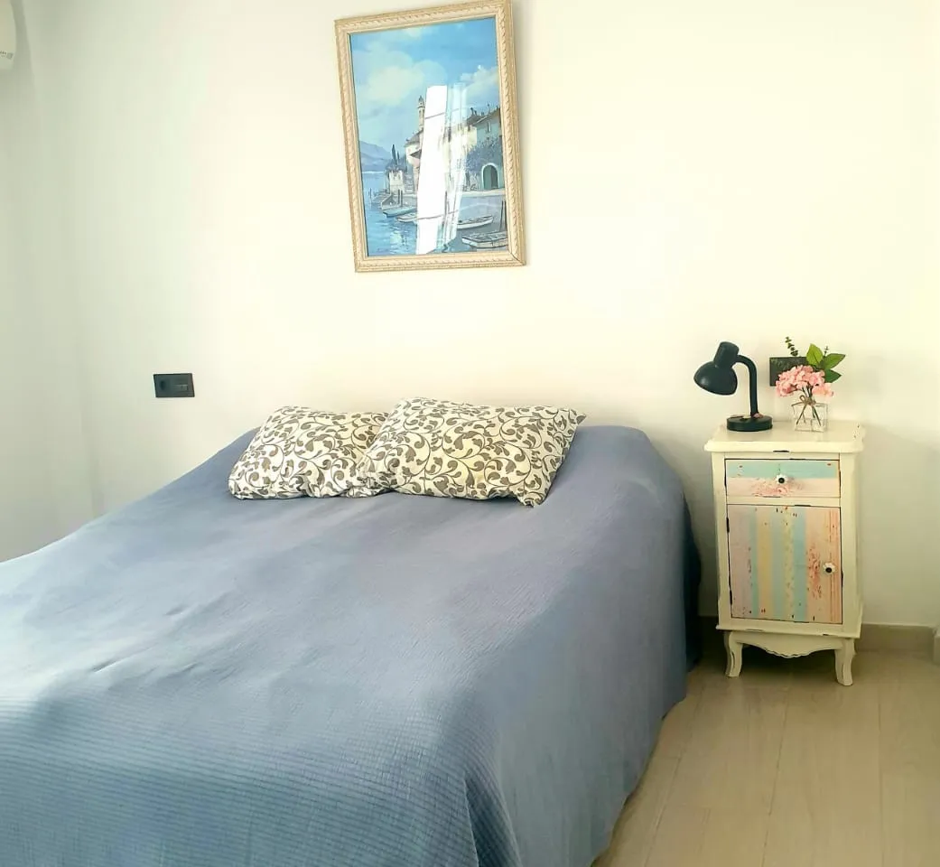 28e59e90-7f5c-41d7-919c-ffee3bafe1ed