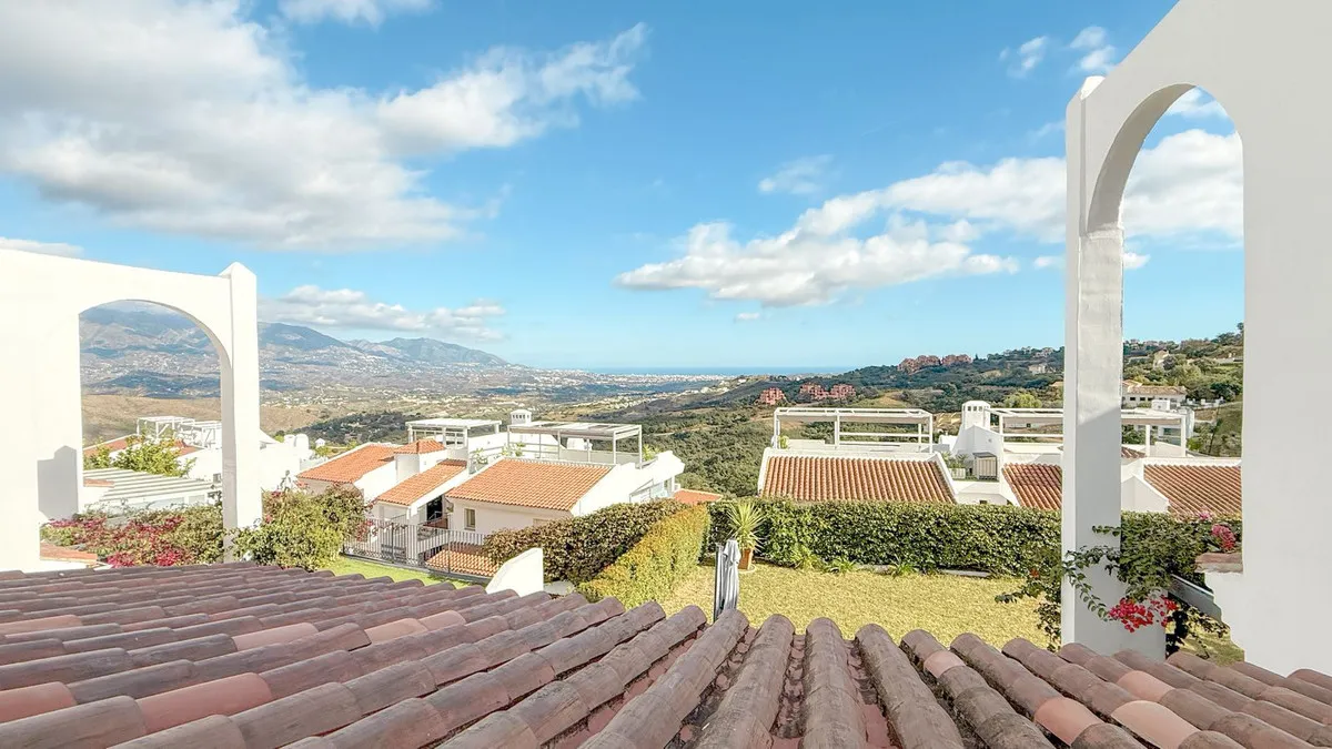 1c0a5ac9-90dc-4a10-8adc-1e4e06d473a5