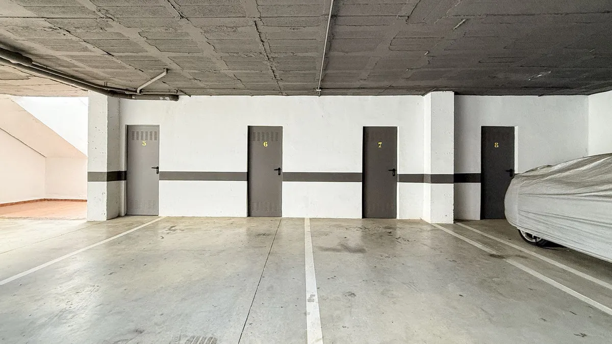 22041cda-fa7e-427f-a657-17813bb0a4cd