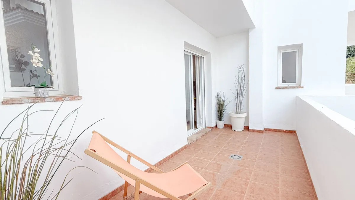 85560328-4544-4367-8206-5370ba4de75c