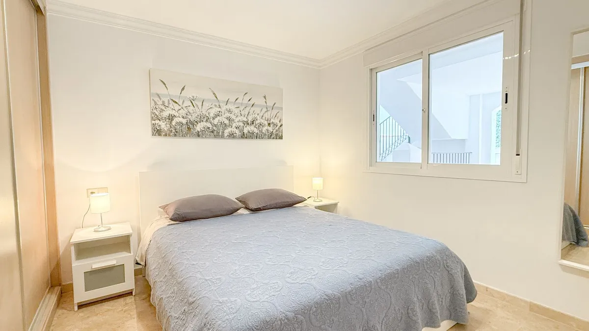 c0f27ae4-8651-424e-9d0b-7ff9cb4f0111