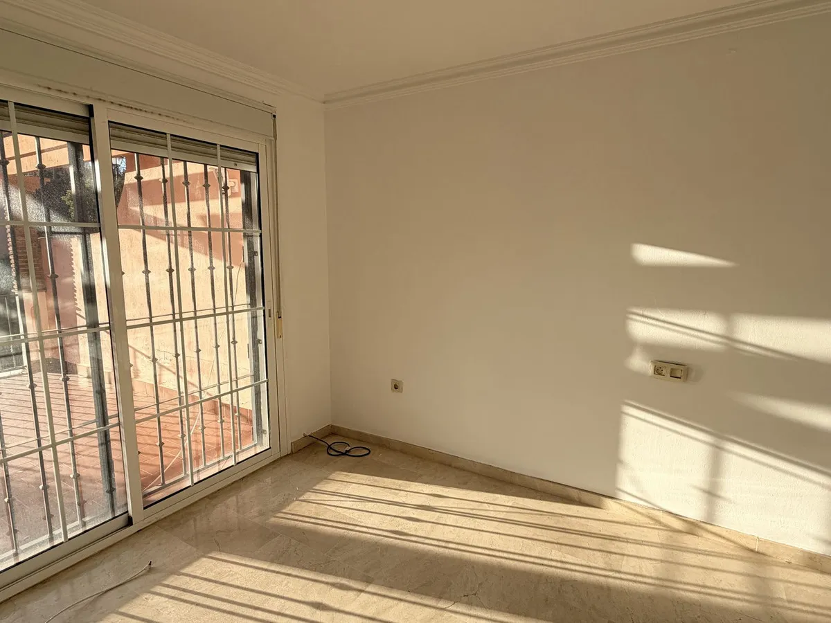 3bb38216-5876-47f1-8ce2-483d3855abc4