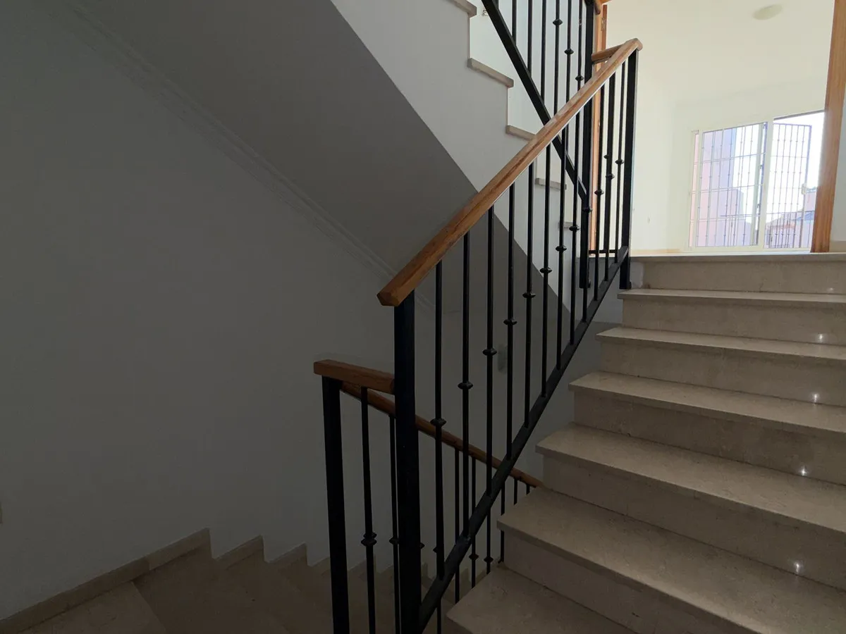 4eb3b506-3e02-4269-98f8-48a77e1e242f