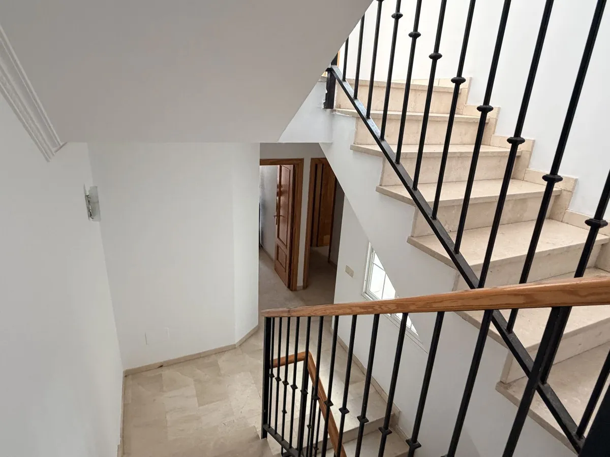 74d33b56-b93a-4283-87aa-ade34a66606d