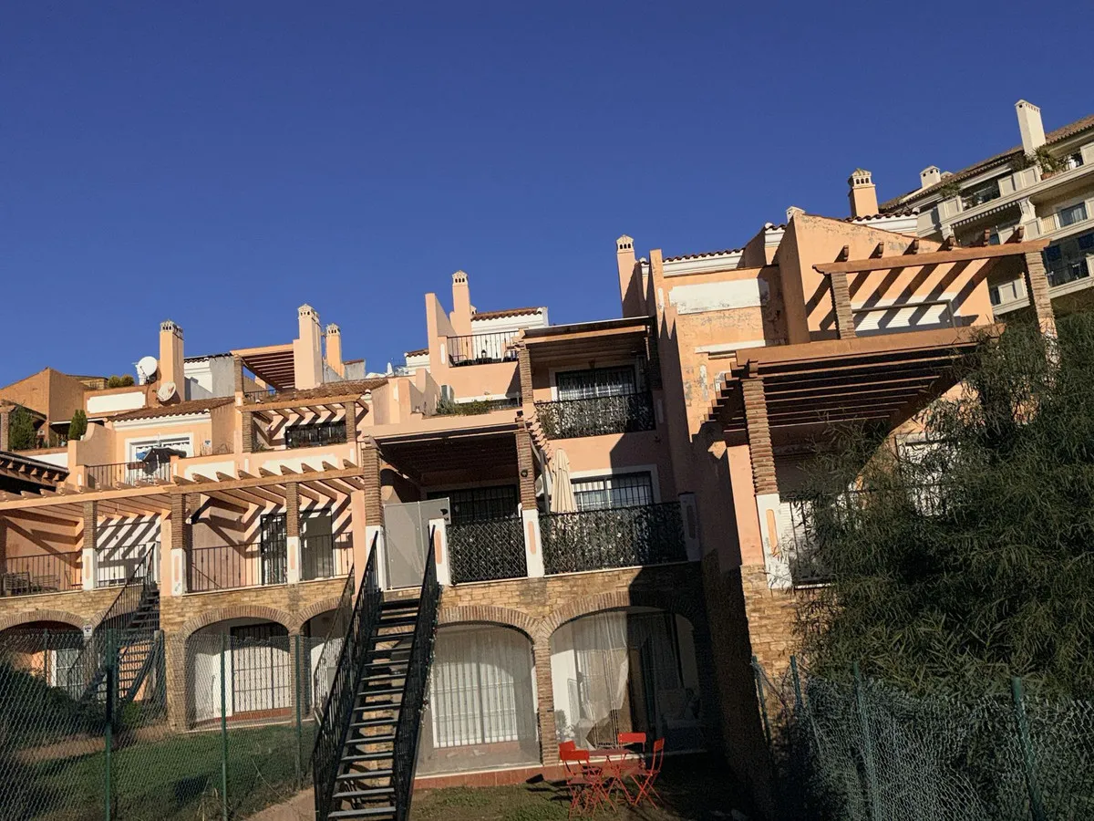 977a0ce0-a2f8-4421-b4bb-94dbf9f00c20