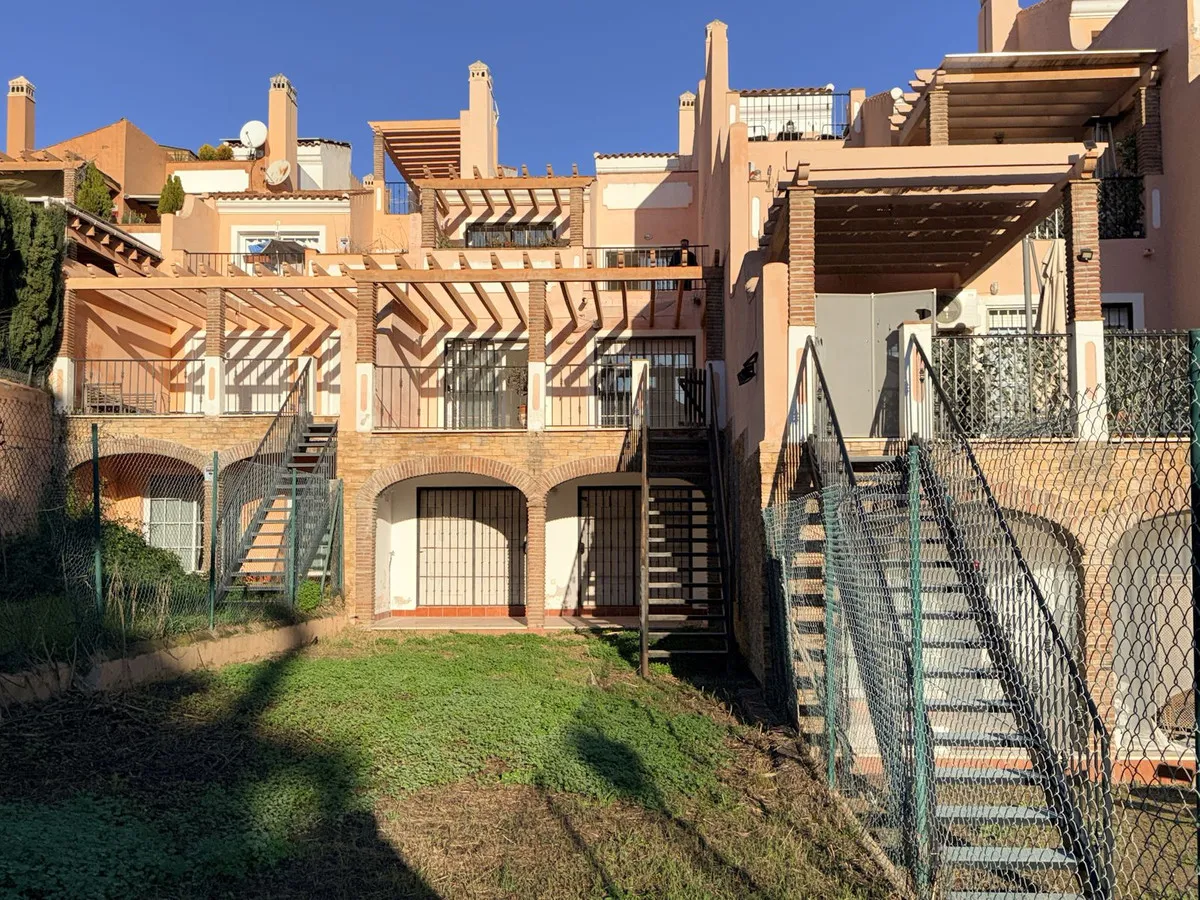 9cc42251-8741-43c7-90d5-2610d23db5b6