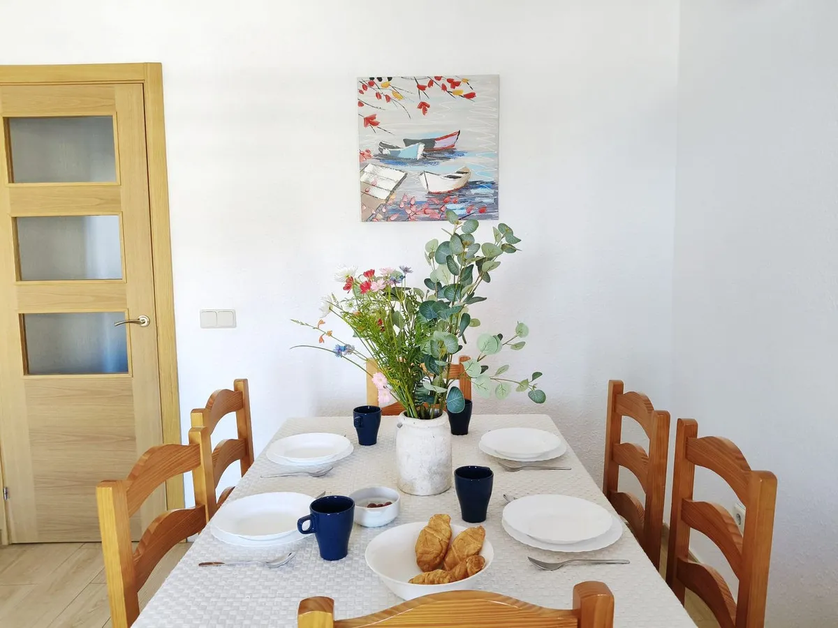 d7e24821-7c54-44fe-8e52-17091de6ffea