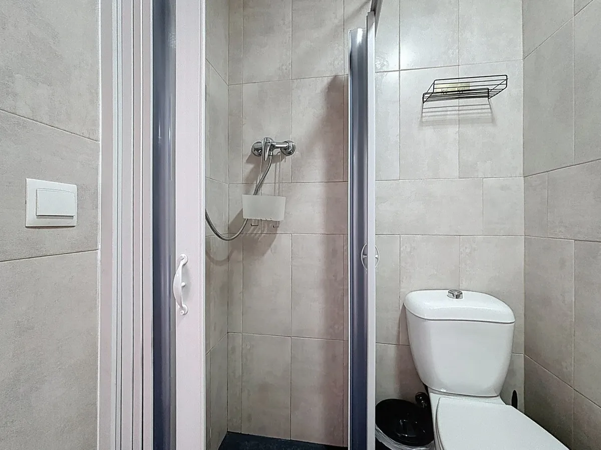 347b21d8-a967-44b1-b1a2-40500e17ee9e