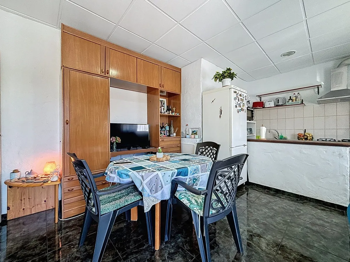 663186d6-1e69-44a5-a8b8-102a5d65a576