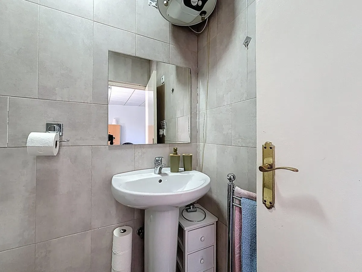 70d6ddb1-9887-408d-b748-7cbf84617393