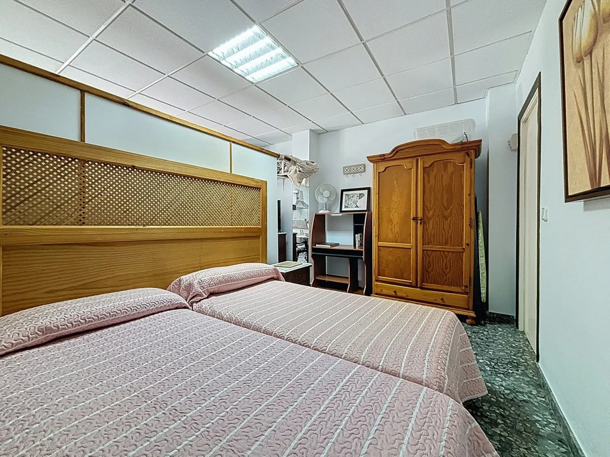 f76a6fa2-dad1-4dc0-9f14-4999555b33d6