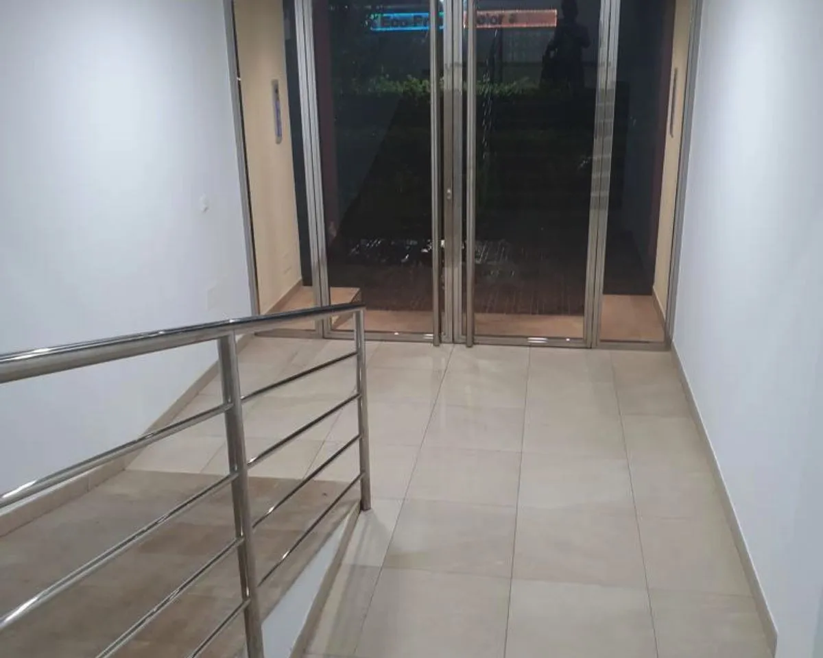 b31f3956-e11c-492b-a223-343fb8dcd275