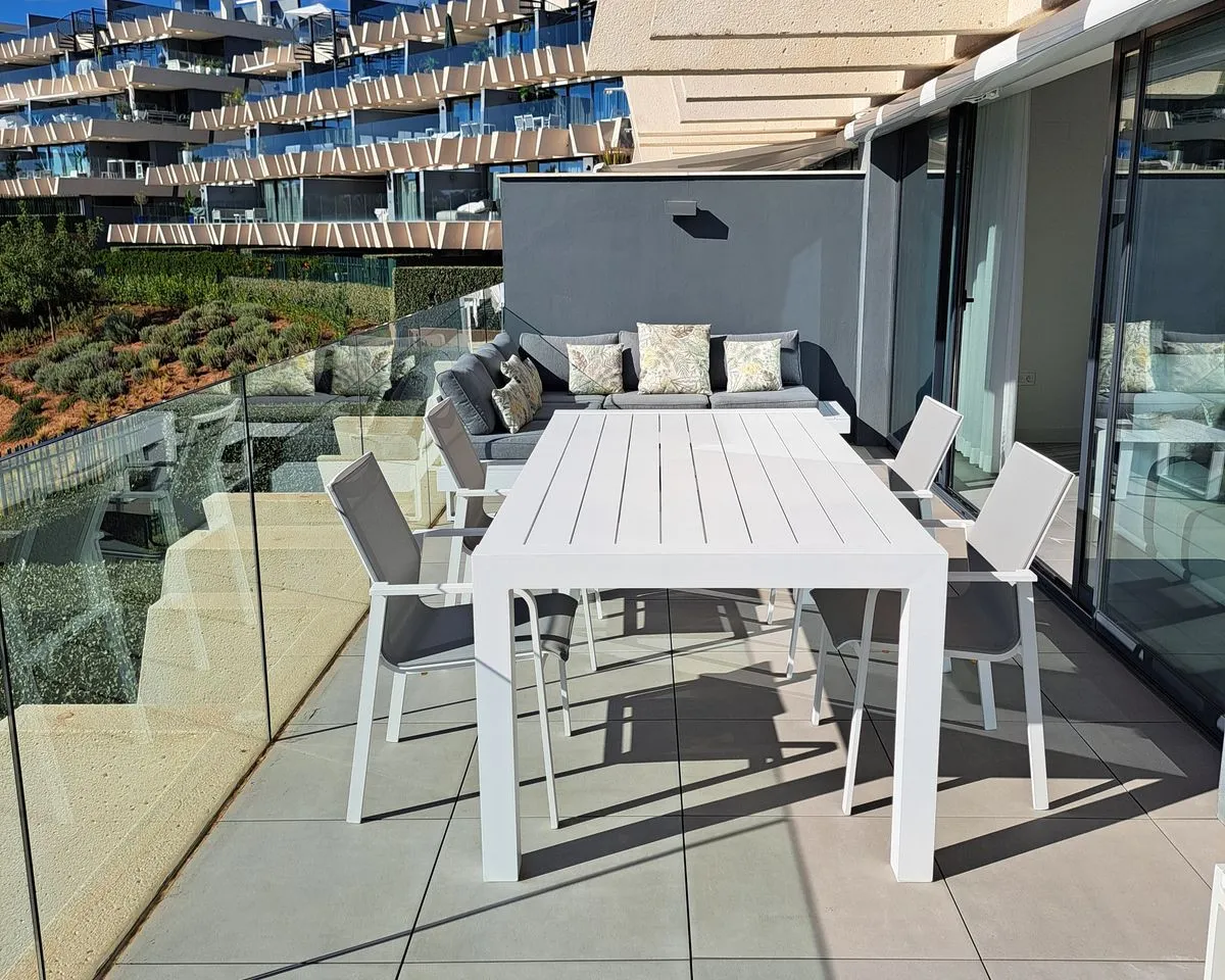 062068d6-67b8-4e42-8b3d-894d2ac0a92f