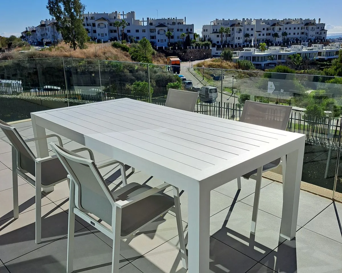 24899c83-9f17-40df-9358-cbd515230331