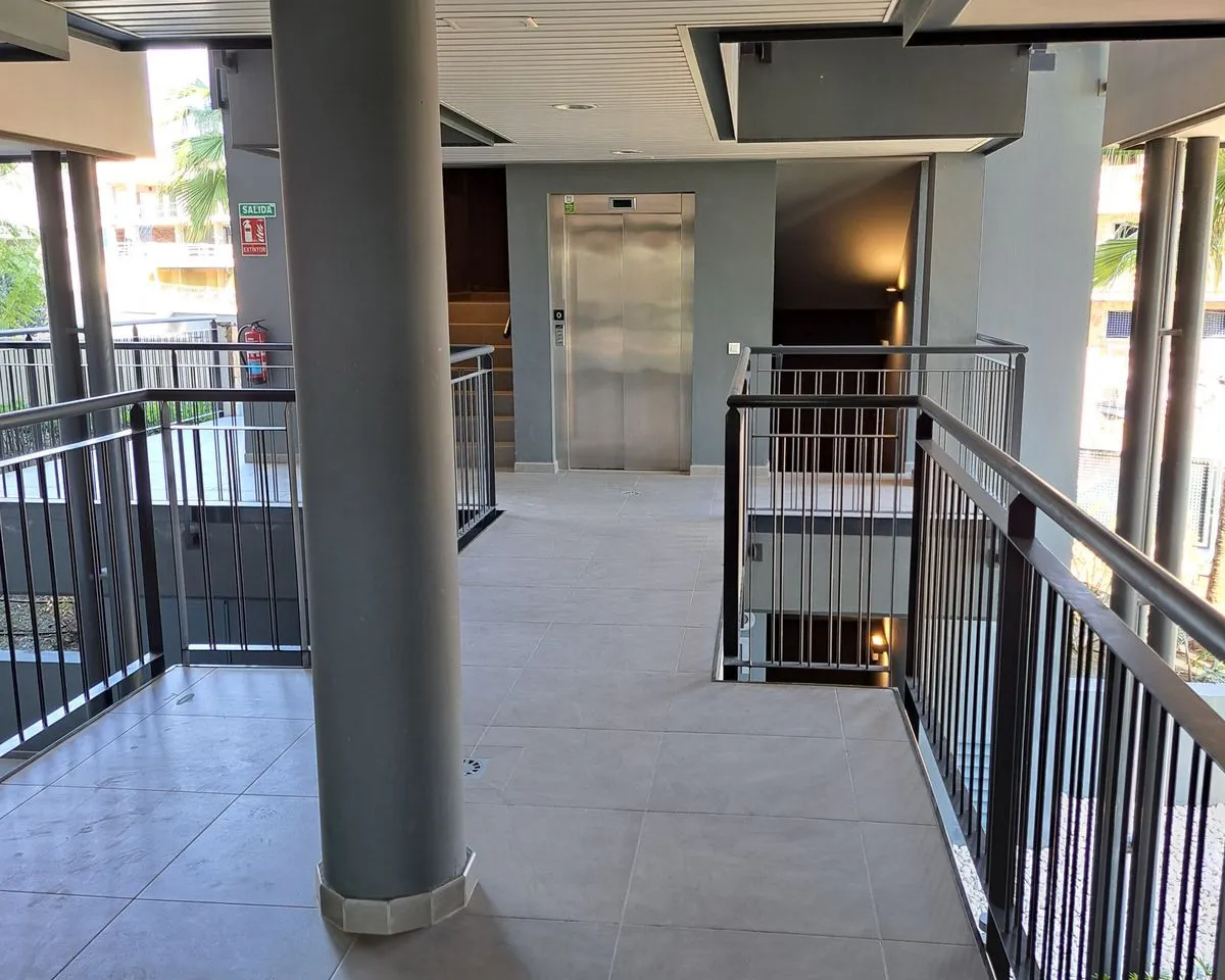 ef6bcd85-684d-469a-baee-a4bd54d7c7c2