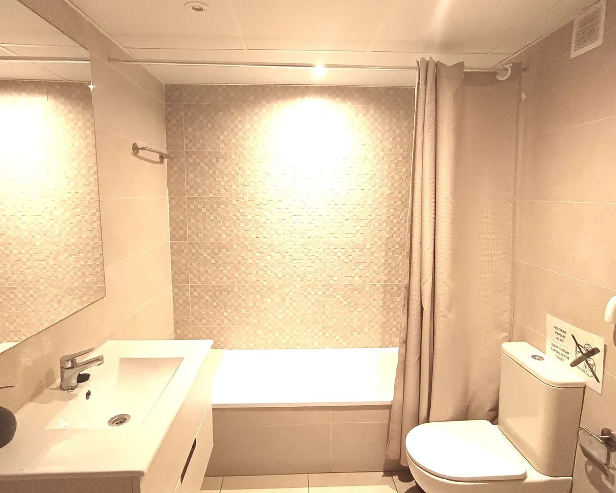 9822c72a-caca-454a-800a-14bdde8cfc2c