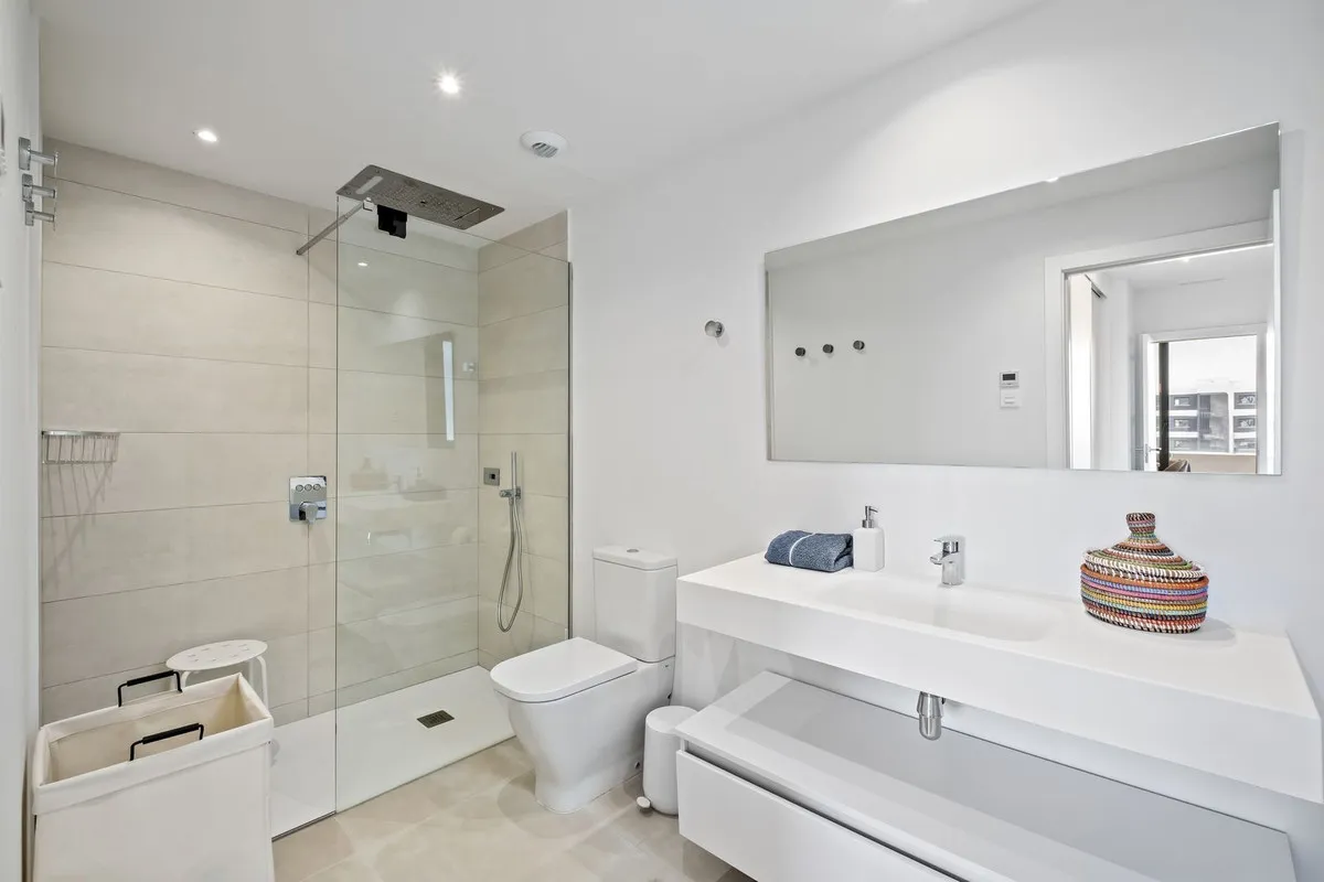 9a4d414d-59f5-44a7-a5b7-46343dbea9b3