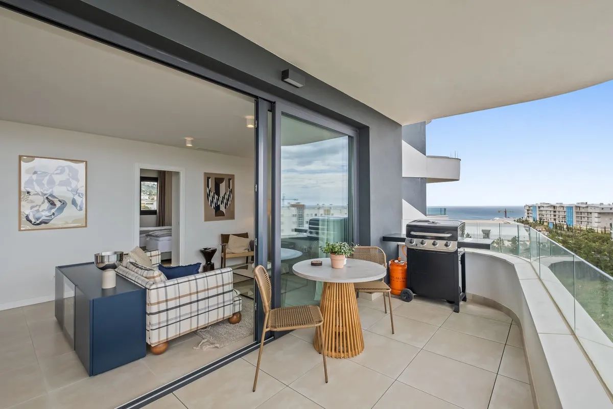 ba223e7d-8551-4f84-a407-8d9a66219cb1