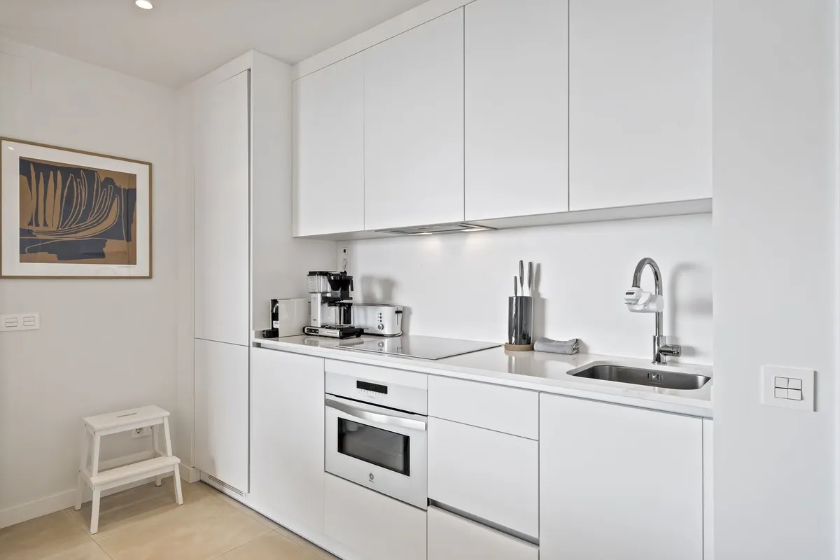 fdbec207-5e80-4312-a583-dcefaf048321