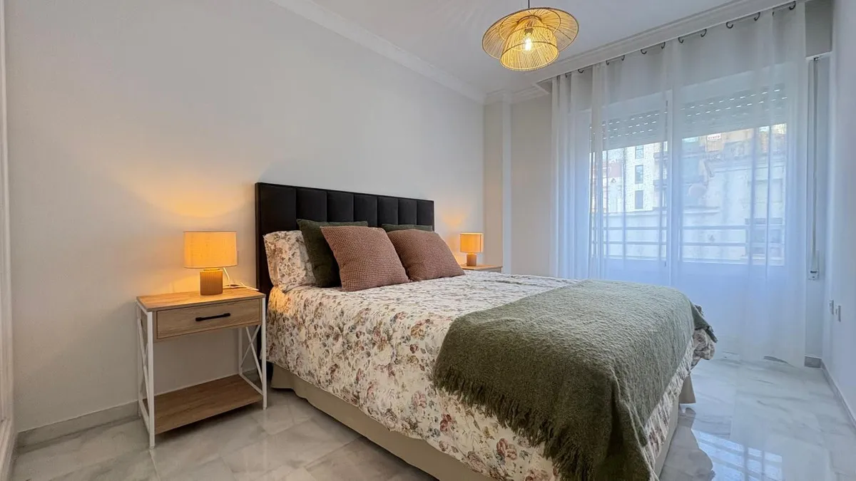 3fcd41e4-3727-45aa-9f7c-40d2494e8764