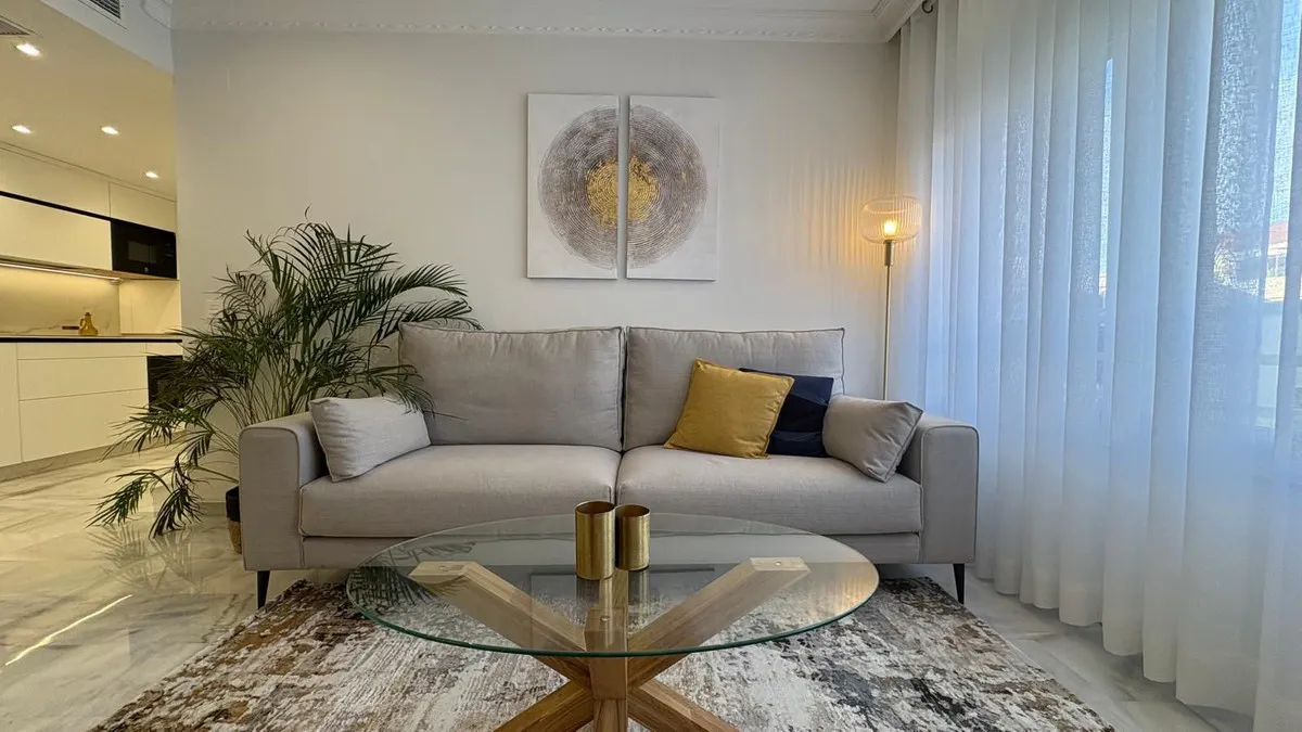 f426ef5f-72fd-4b58-99cf-c298c492860e