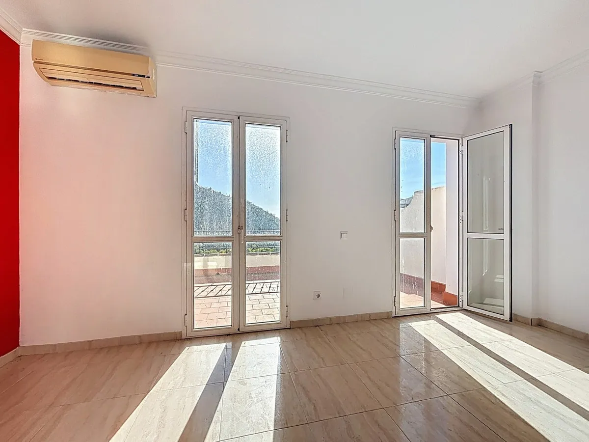 1cc2f5e6-88eb-4a1f-ab45-5de4235161bf