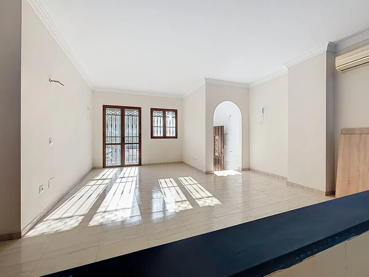 21630303-d4bd-4023-aab8-a1cd20126f6c