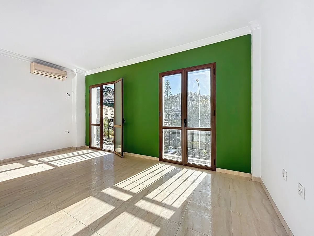 c6bcbca4-a145-436d-beb5-9808edee91fb