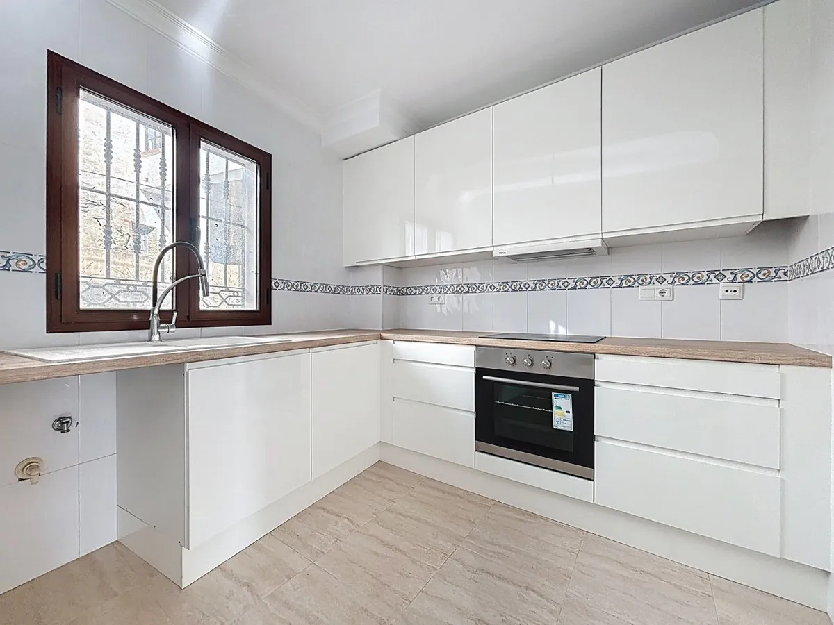 f4723227-4558-42ec-ae70-06054c8bfd66