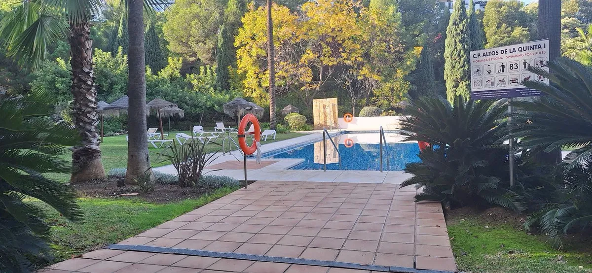 2223c235-d599-4b93-bbc1-ffe0215f40ad