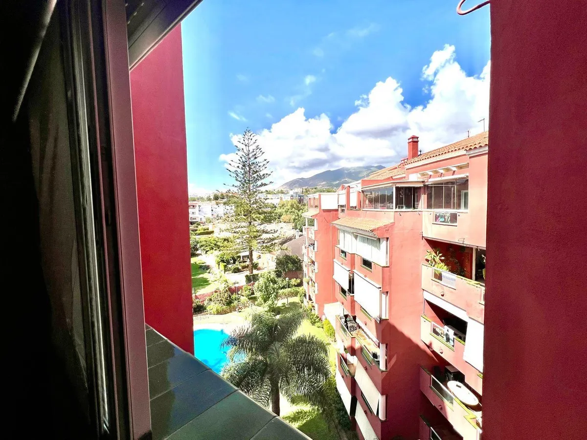 3cbc4ae3-e117-432a-bfa3-bf5c76250f2b