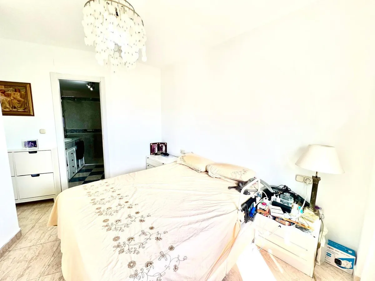 f7a4d0c3-9f4a-478d-9386-61a7b14a85f1