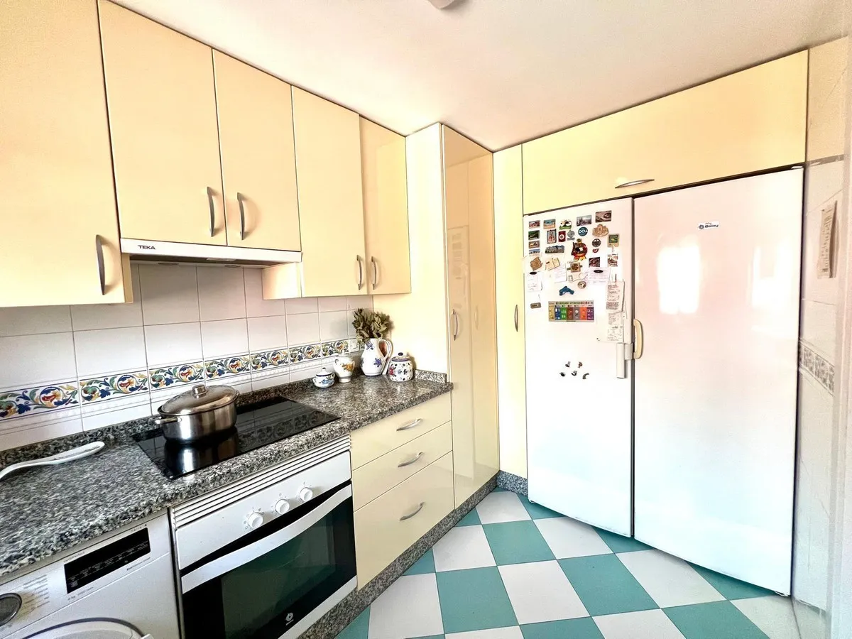 ffbefcc1-ae2a-41b6-bd19-e71da03c6026