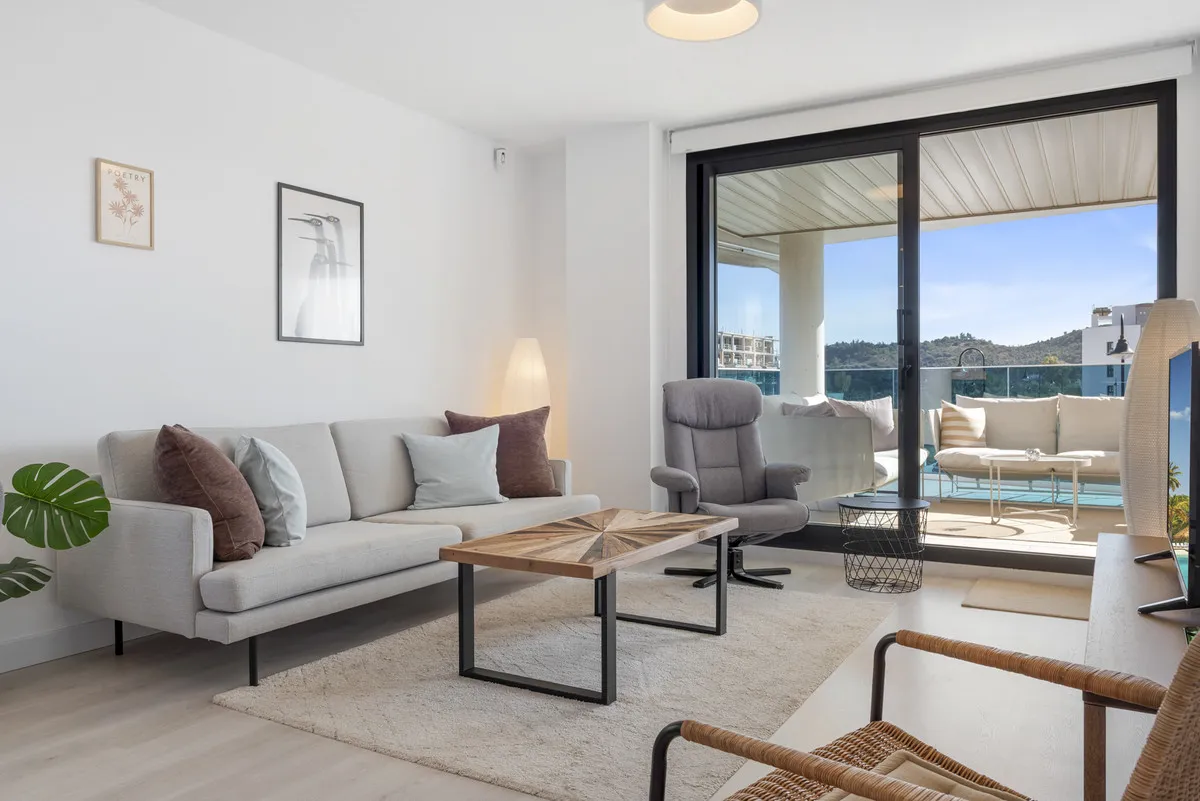 5c0f3bd3-6ecc-4759-9f3a-f1f2e6090b8e