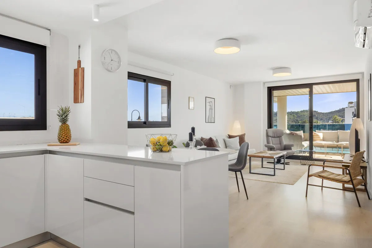 6728ae37-ebd2-4fac-a81c-b13c1ef9c849