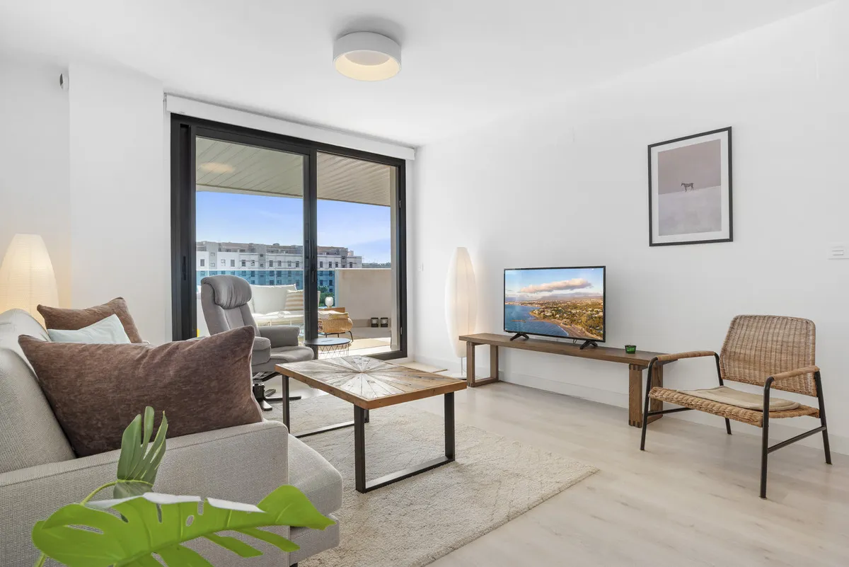 99eed9b9-7d5f-4163-b522-acd0bb8dec78