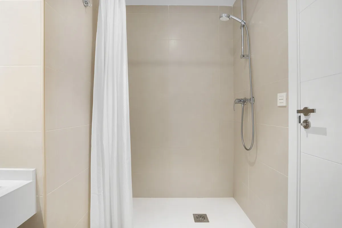 a5bb3d0c-2b69-4a07-8e4e-2c26e6db1309