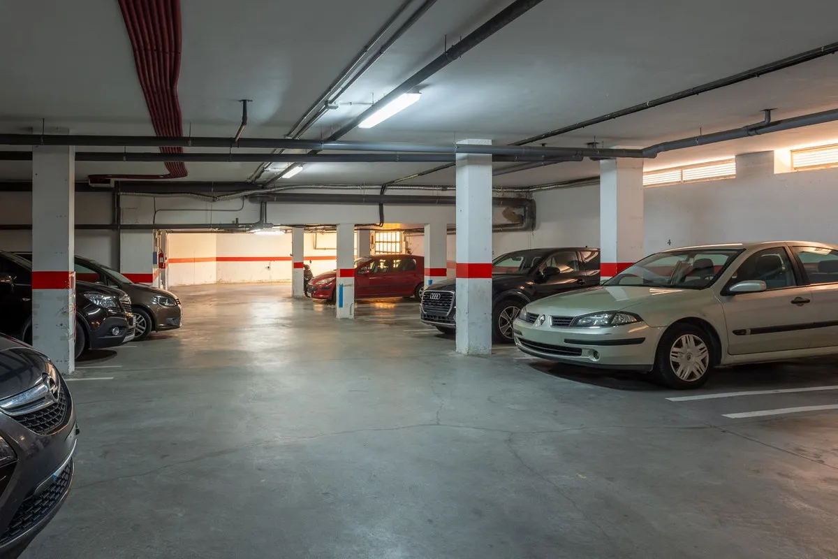 ebfef348-2a39-42a6-870e-46fdaf293cc8