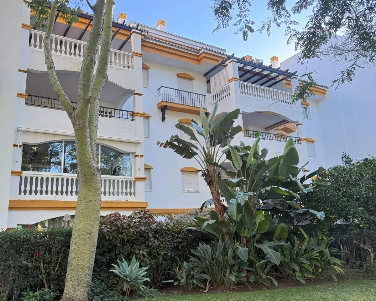 03250ad6-bf2f-4112-9b93-dd699e01f099