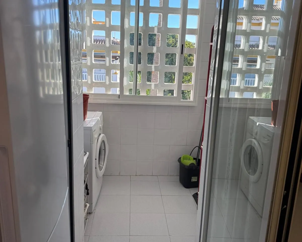 4bd52c04-8c0d-46e3-aabc-ac01d97b5dde