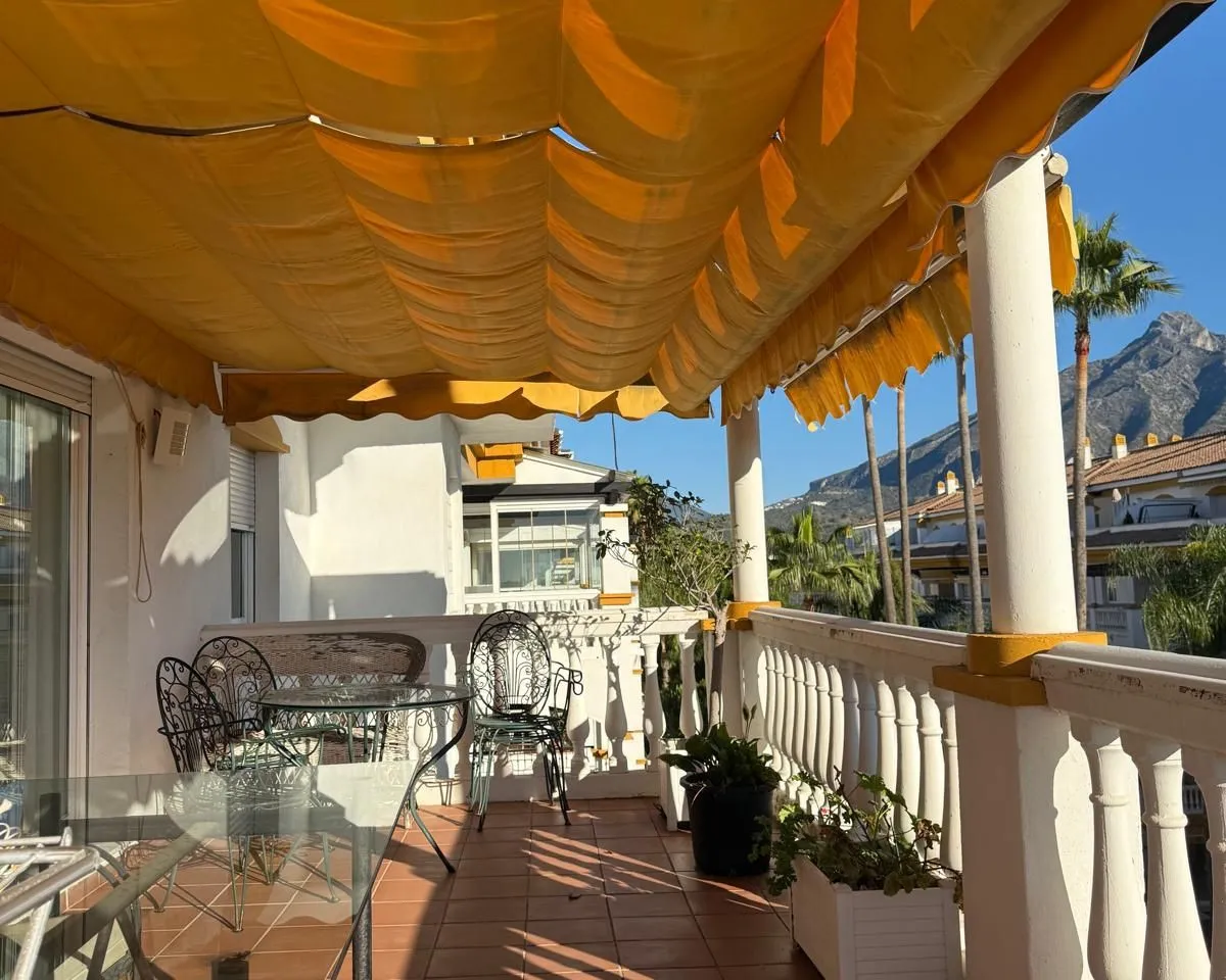 8ac4f42c-d3bb-4a03-a455-b24102c7d8ff