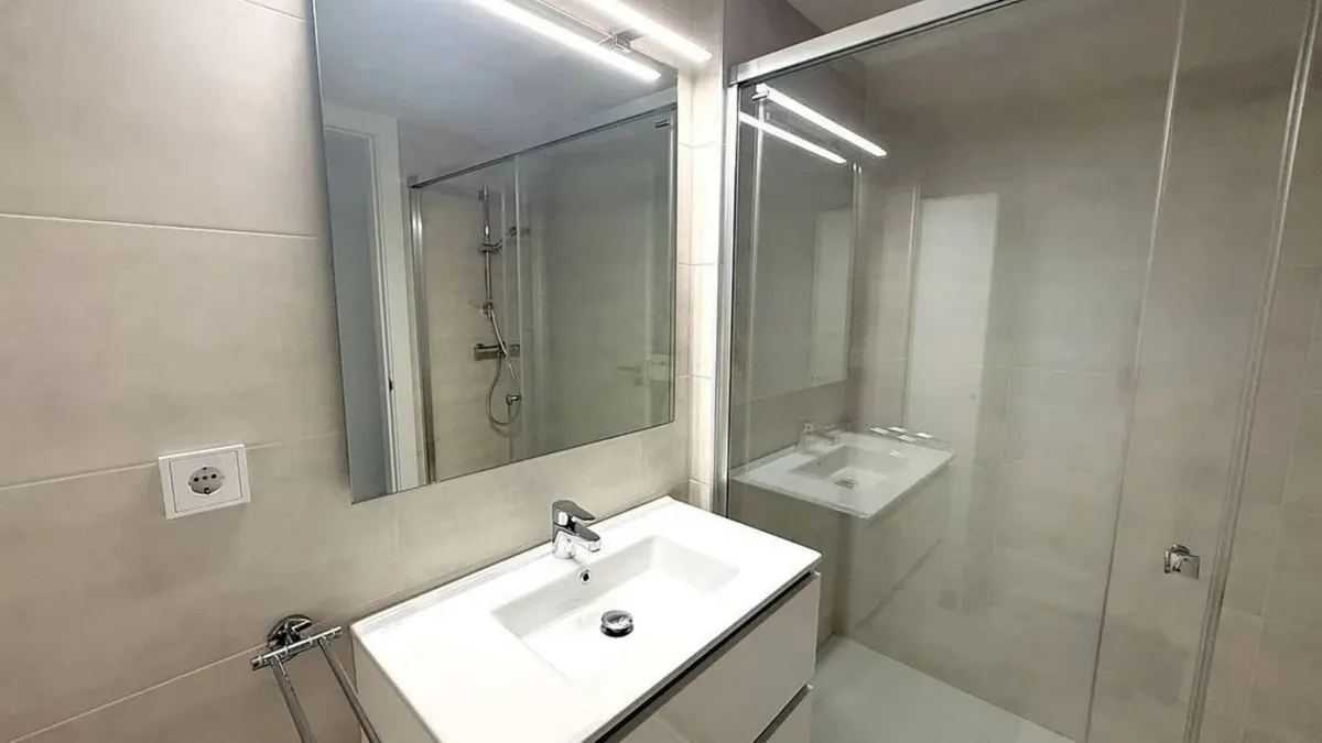 8490b4fd-bbfb-4d0b-baa3-acca8485976a