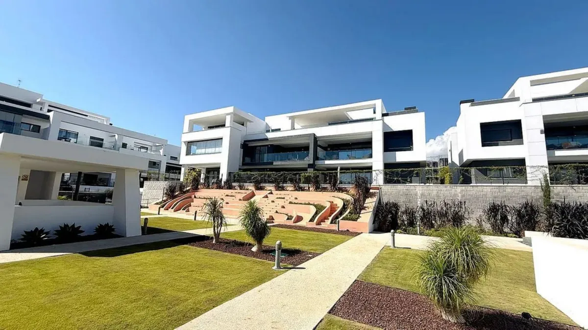 f6f8e420-7816-48d7-a64e-61774654af6e