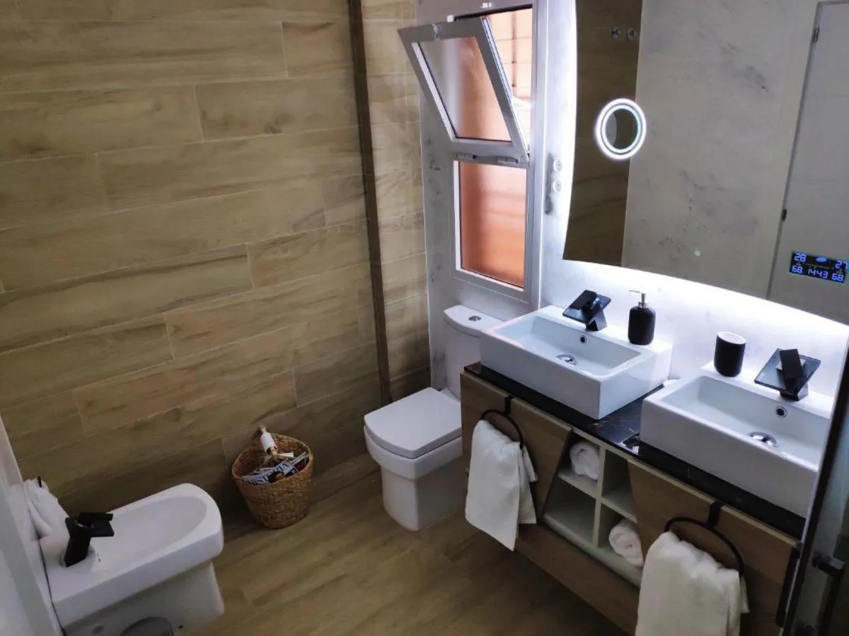 3727742f-1f2d-44f2-b5af-83d0a51b61f7