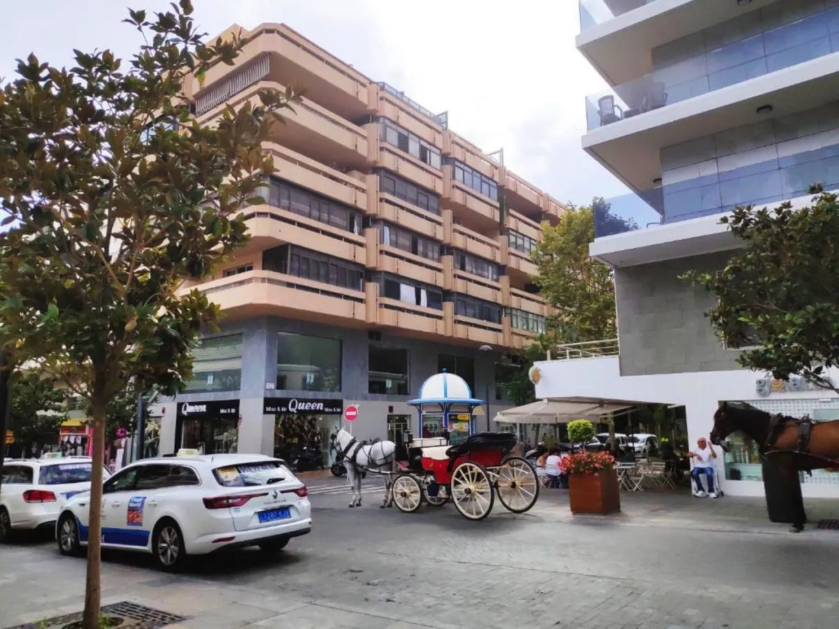 6c2d098d-fb58-4a33-b30a-34a51c46bd0c