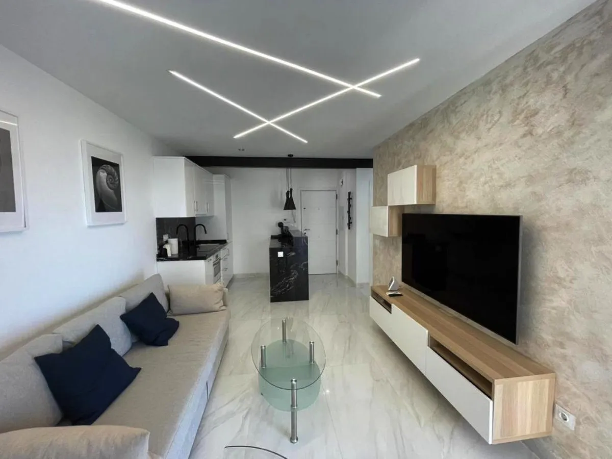 4897eae8-4f20-4710-903c-7274ec647fc3